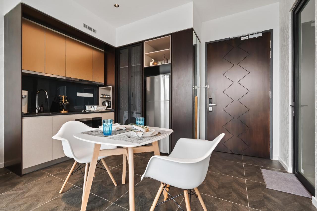 Scarletz Klcc Apartments By Soulasia Kuala Lumpur Ngoại thất bức ảnh