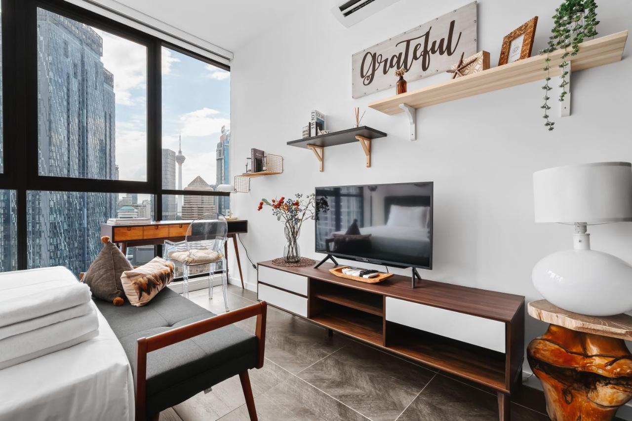 Scarletz Klcc Apartments By Soulasia Kuala Lumpur Ngoại thất bức ảnh