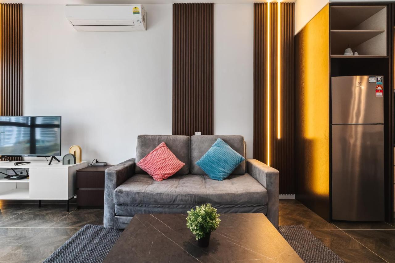 Scarletz Klcc Apartments By Soulasia Kuala Lumpur Ngoại thất bức ảnh