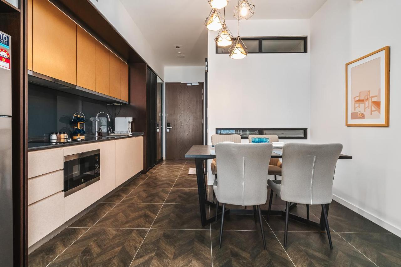Scarletz Klcc Apartments By Soulasia Kuala Lumpur Ngoại thất bức ảnh