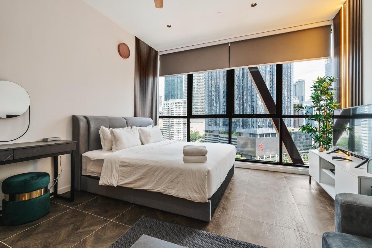 Scarletz Klcc Apartments By Soulasia Kuala Lumpur Ngoại thất bức ảnh