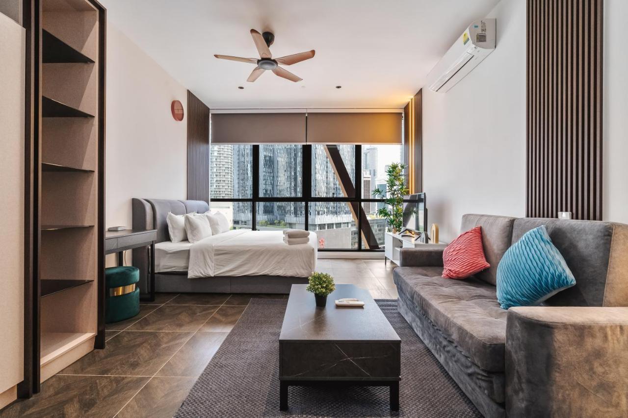 Scarletz Klcc Apartments By Soulasia Kuala Lumpur Ngoại thất bức ảnh